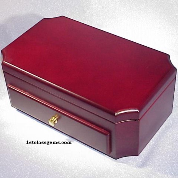 FINAL SALE PRICE Mirrored Wooden Jewelry Box by Mele in Utica, New York - Picture 3 of 6